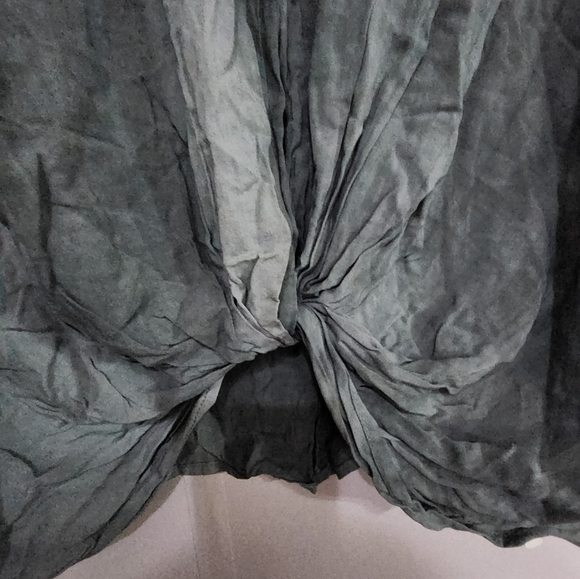 Polly & Esther Juniors' Knot-Front Dolman-Sleeved Blouse Green Size X-Large - Picture 5 of 6